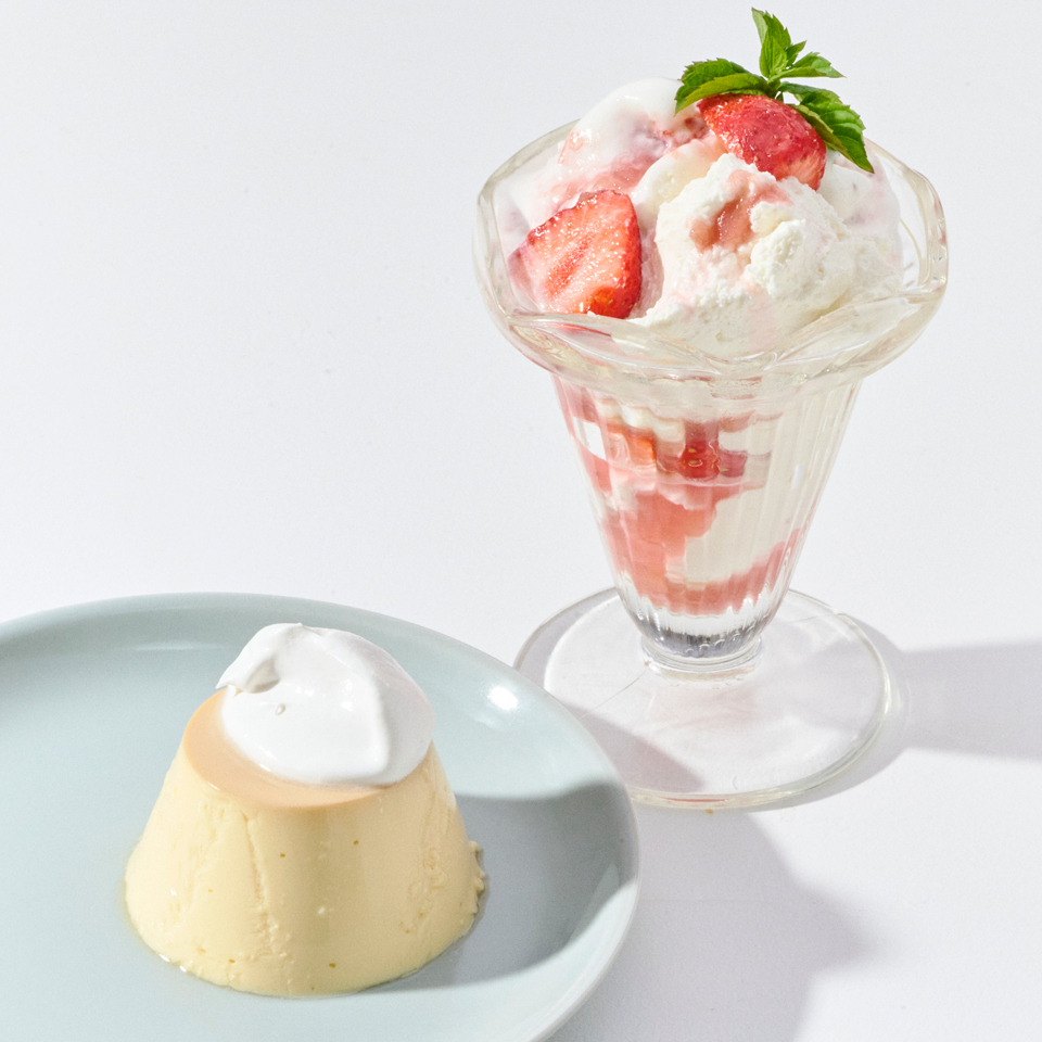 いちごルバーブパフェと自家製SHIROプリン